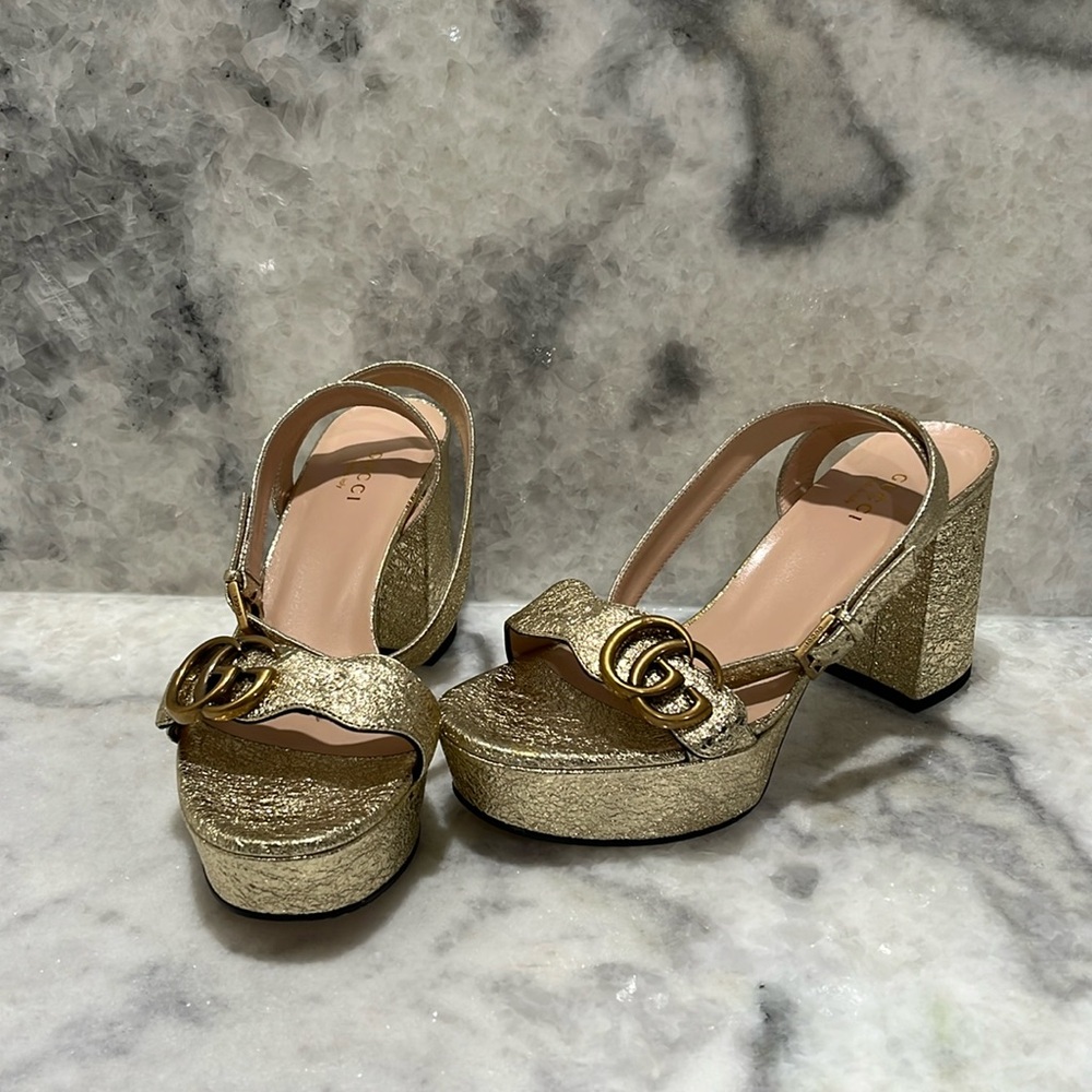 Authentic Gucci Marmont 55 platform sandals EU 36/US 6 in Metallic Gold